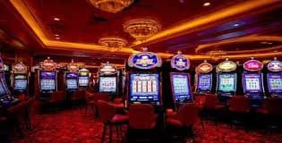 Trò chơi slot online và casino trực tiếp tại sảnh game op88 với giao diện đẹp mắt